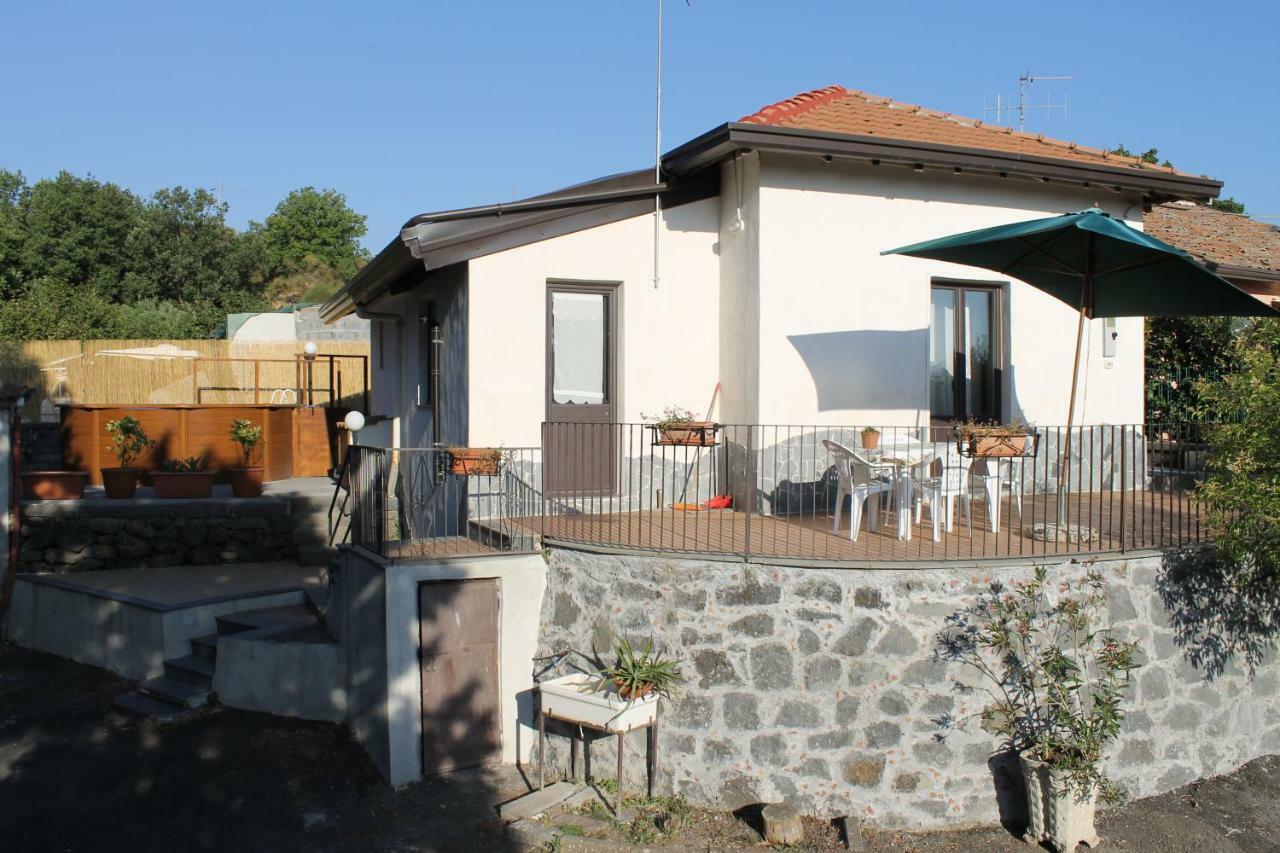 Casa Vacanza Etna Linguaglossa Exterior photo
